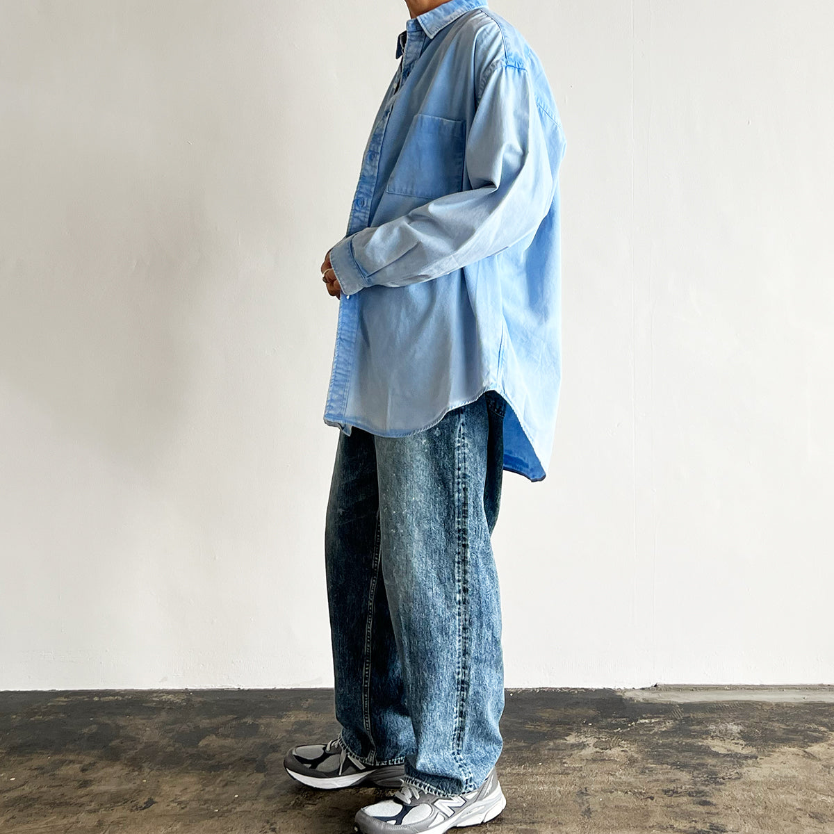 OVER-SIZED OXFORD SHIRT (BLUE) D32504 - 565